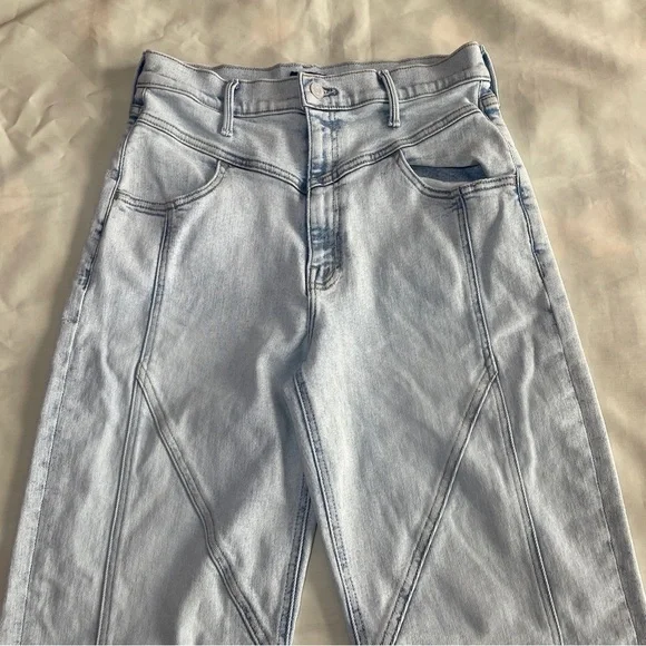 MOTHER - Pointy Study Nerdy Jeans in Glamour Shot Size 28 Light Wash Pants - Picture 3 of 9